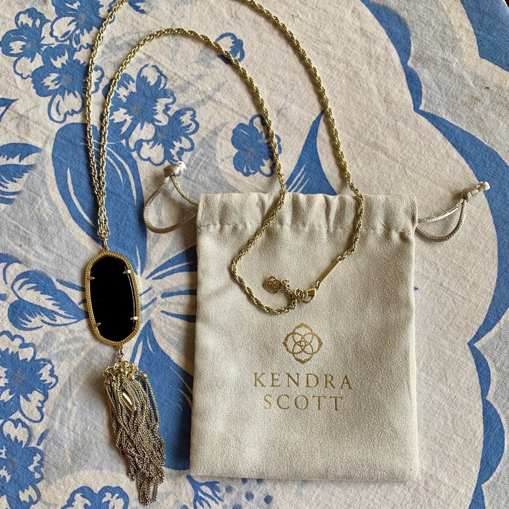 Kendra Scott-Rayne necklace